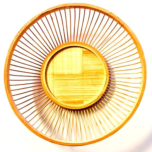 VTG Ribbed Bamboo Basket w/Lid ~ 7.25" Diam. Intricate 2-Tone Woven Inset ~ EVC! - Picture 7 of 12